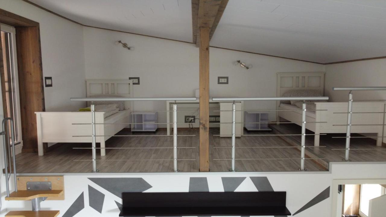 Dill Gadenstedt Apartment